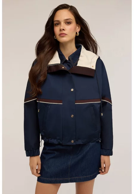 Свободно бомбър яке с джобове