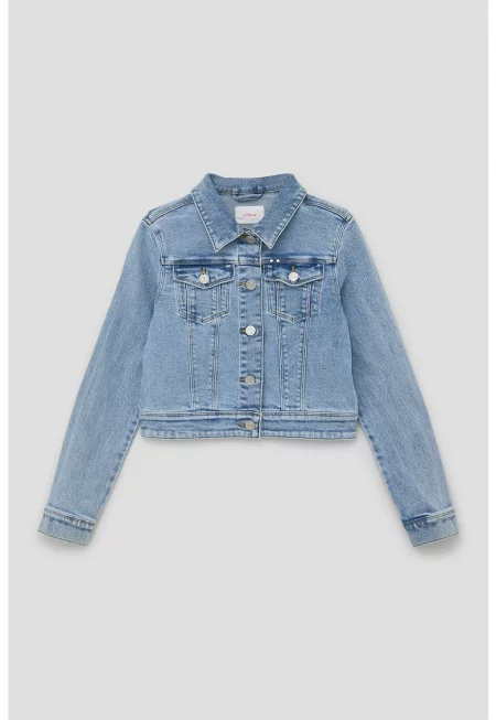 Яке от деним с джобове