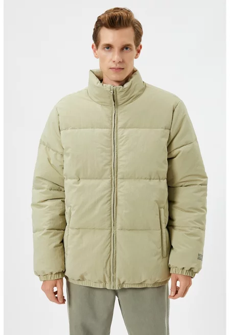 Зимно ватирано яке със средна яка - Бледозелен