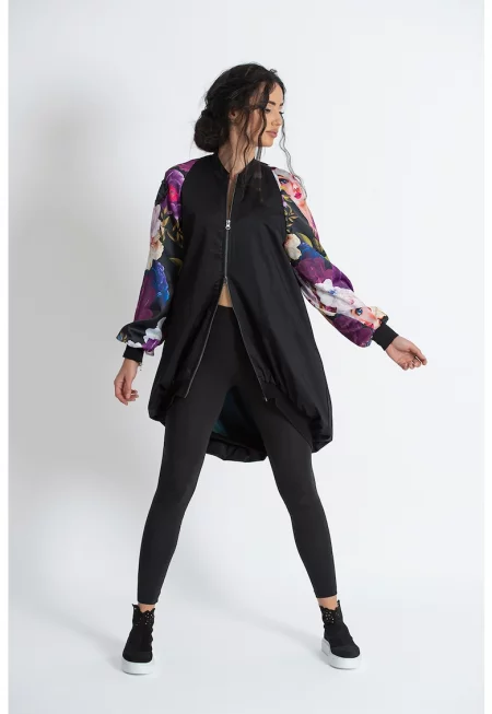 Асиметрично яке с ръкави с щампа