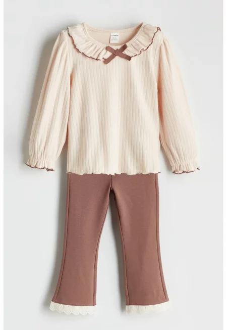 Блуза с набрана яка и леко разкроен панталон - 2 части