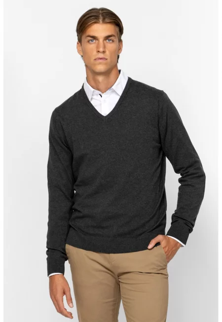 Плетен пуловер с шпиц