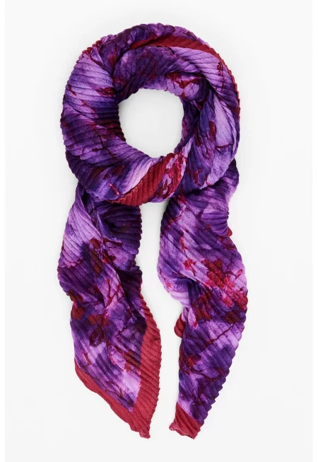 Плисиран шал с десен