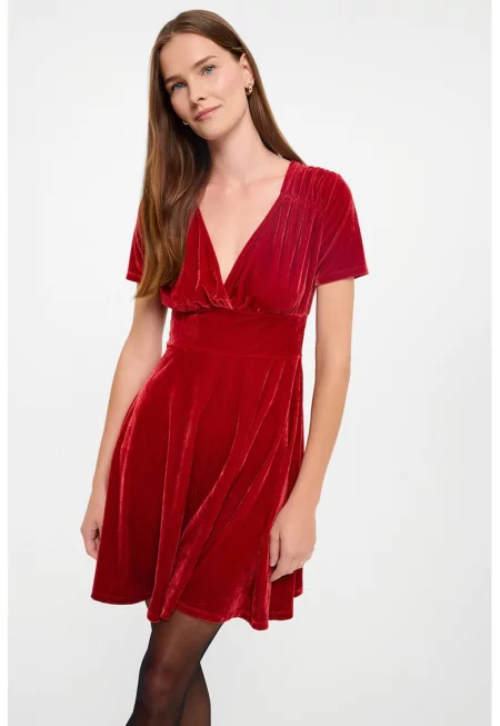 Разкроена къса рокля с кадифен ефект - Червен