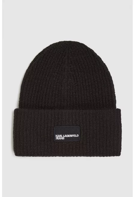 Рипсена шапка с вълна