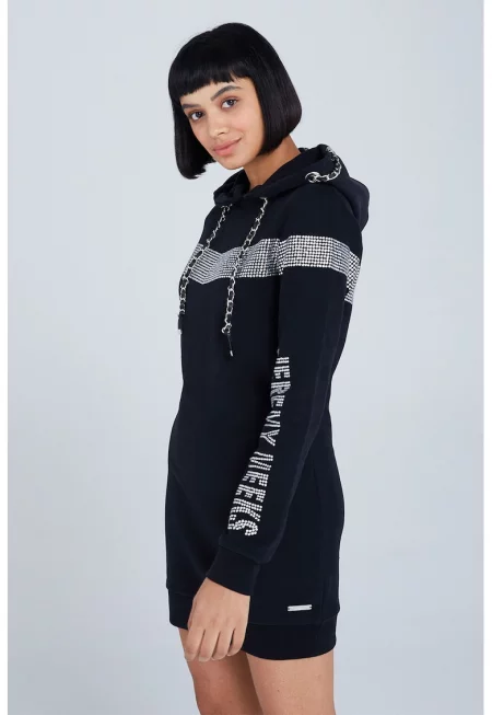 Рокля тип худи с декоративни камъни