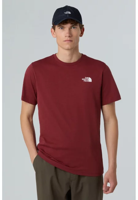 Тениска с овално деколте и лого на гърба