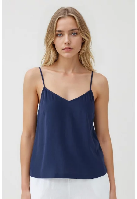 Топ с тънки презрамки