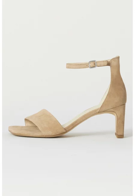 Велурени сандали с каишка с тока - Камел