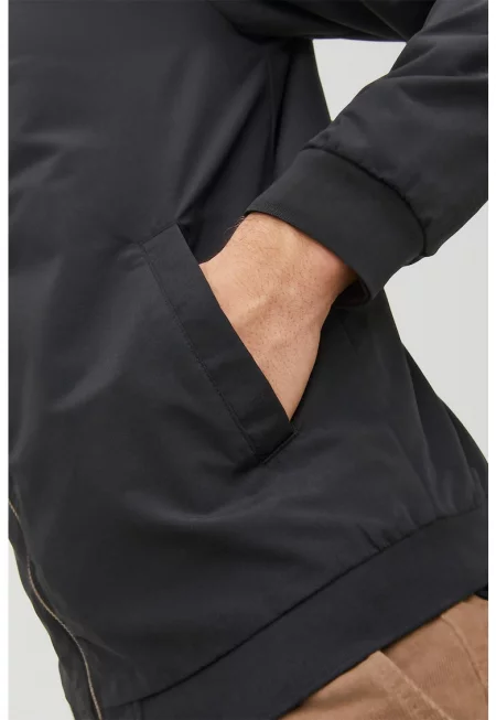 Яке със странични джобове