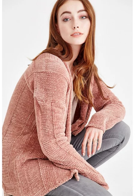 Жилетка с дълги ръкави