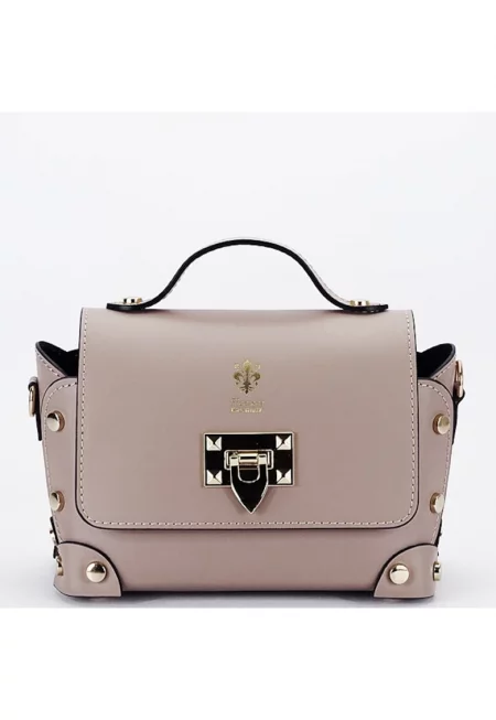 Чанта  - - - - - - - - - - - - - - - - - - - - - - - - - - - - - - - - - - - - - - - - - - - - - - - - - - Сиво-кафяв