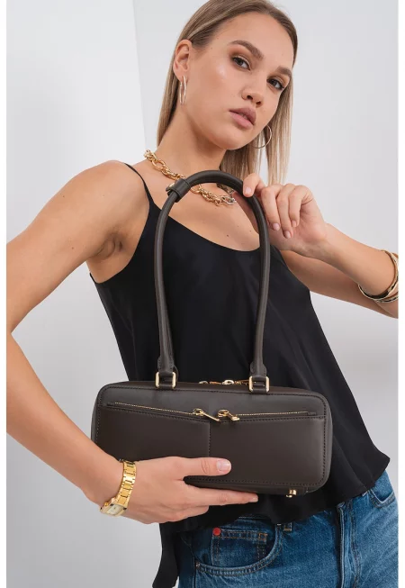 Кожена чанта тип кутия с ключодържател