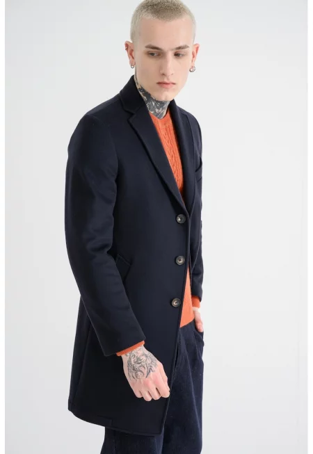 Палто с необработена вълна