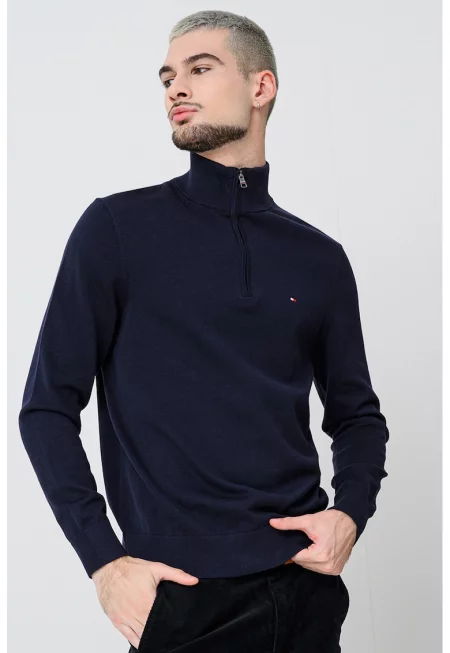 Памучен пуловер с къс цип