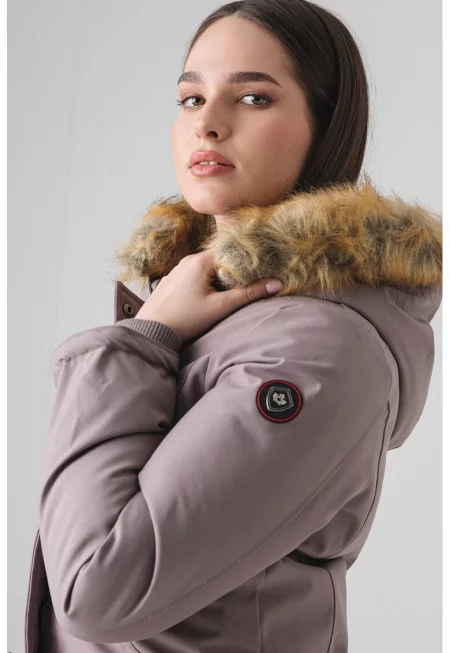 Парка Dinastiana - Сиво-кафяв