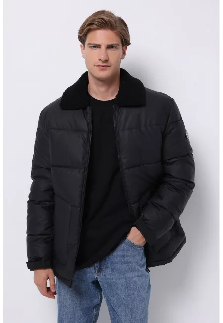 Подплатено зимно яке с джобове