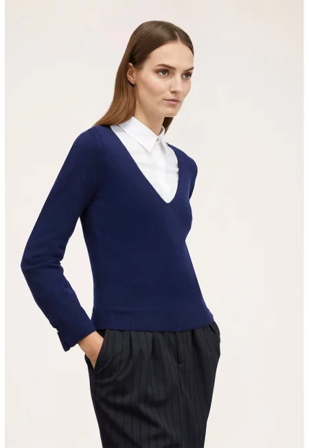 Шпиц пуловер с вълна - Тъмносин