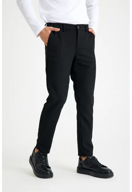 Скосен панталон с джобове