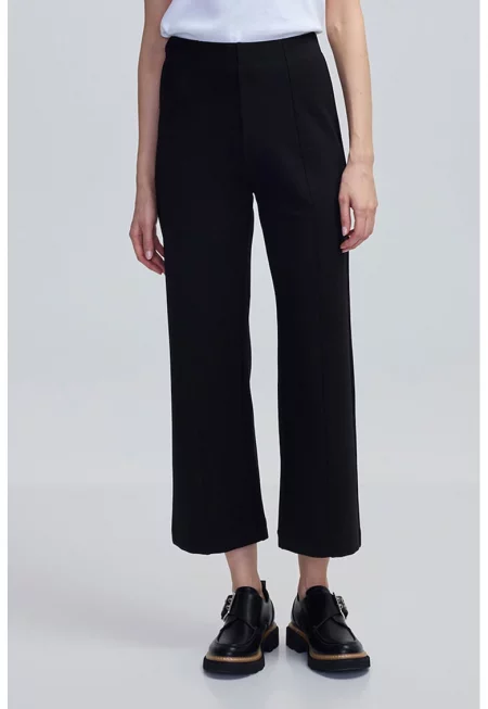 Стандартен панталон капри - Черен