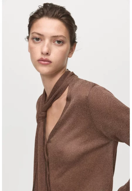 Свободна жилетка с шал