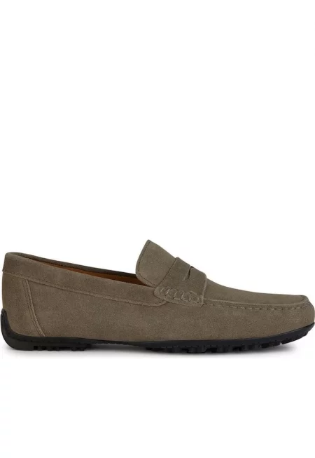 Велурени мокасини  Бежов