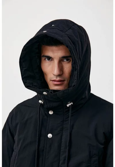 Зимна парка с джобове