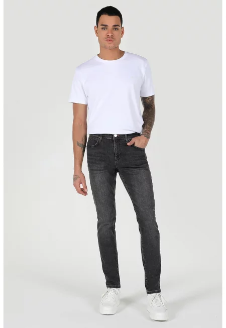 Дънки по тялото Danny - Tъмносив