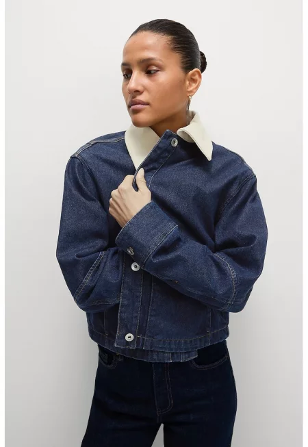 Дънково яке с контрастна яка