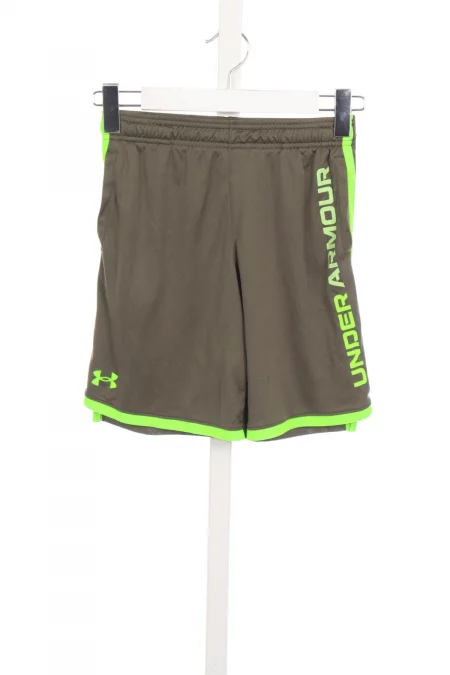 Дрехи Детски къси панталони UNDER ARMOUR