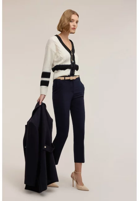 Къса жилетка с плетка осморка