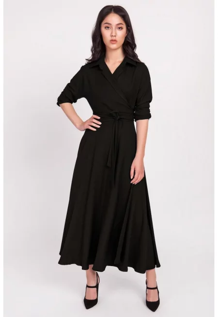 Макси рокля с прехвърлящ се модел и 3/4 ръкави