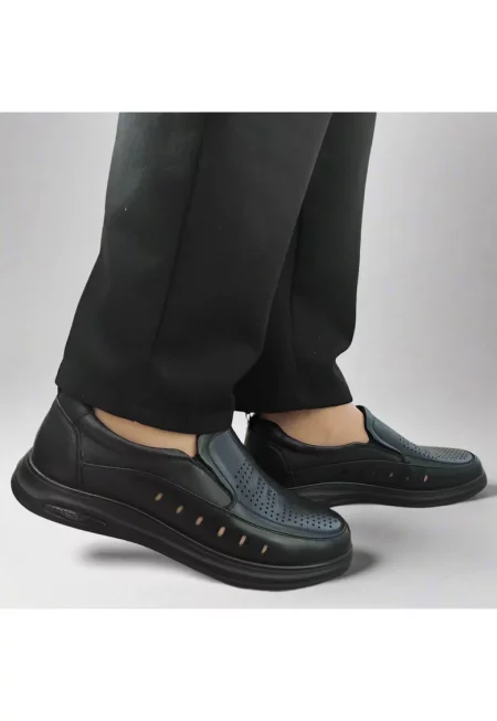 Мъжки ежедневни перфорирани обувки  19156 Черни - Черно - Черен