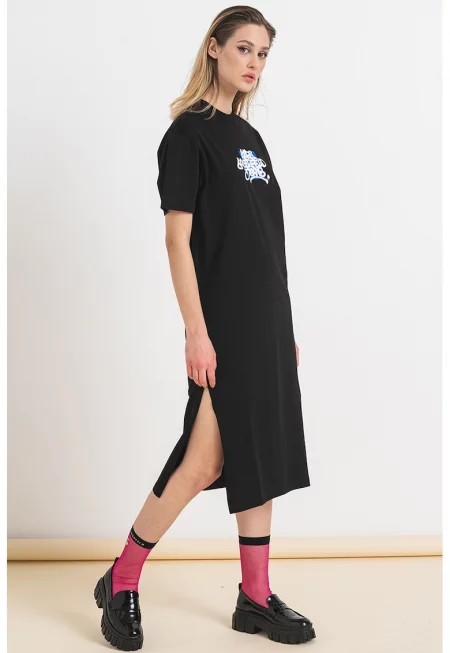 Рокля тип тениска с лого