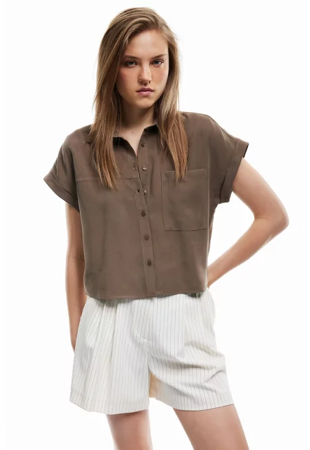 Свободна риза с джобове на гърдите