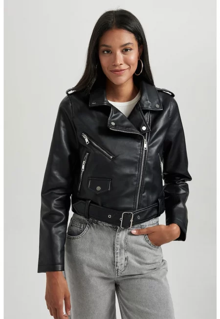 Уголемено яке от еко кожа