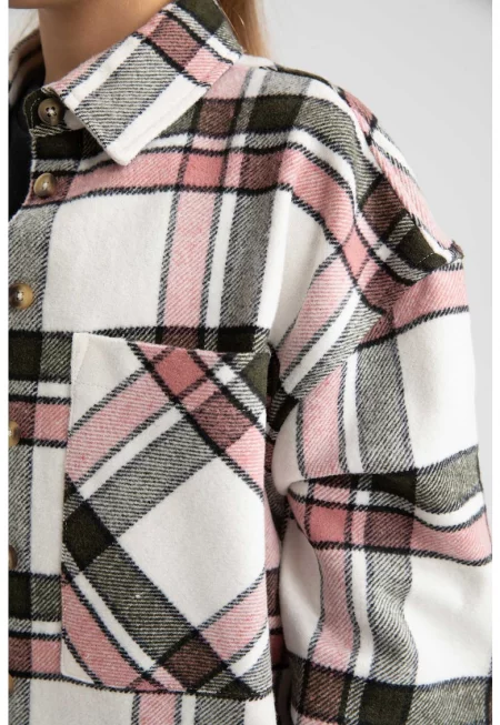 Яке тип риза на каре с паднали ръкави