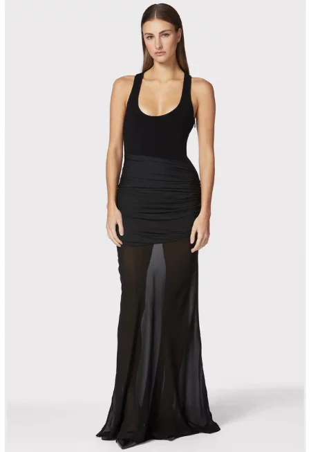 Дълга рокля - подчертана от полупрозрачна пола и драпирани детайли на талията - Черен