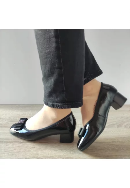 Дамски обувки  50053A 01-L - Елегантни - Черни лак - Черно - Черен