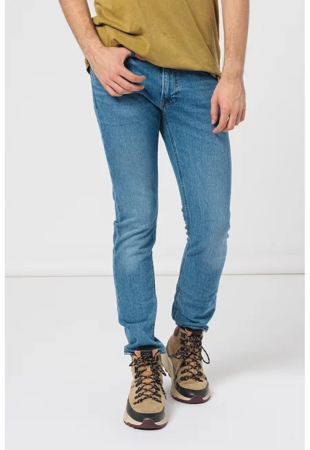 Дънки по тялото Luke със стеснен крачол - Син