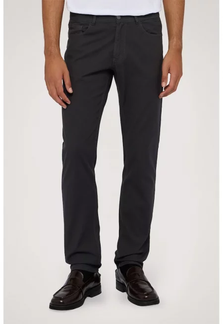 Панталон със средновисока талия