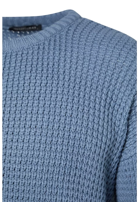 Пуловер с овално деколте