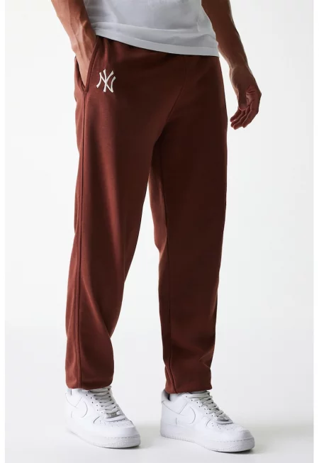 Спортен панталон с джобове