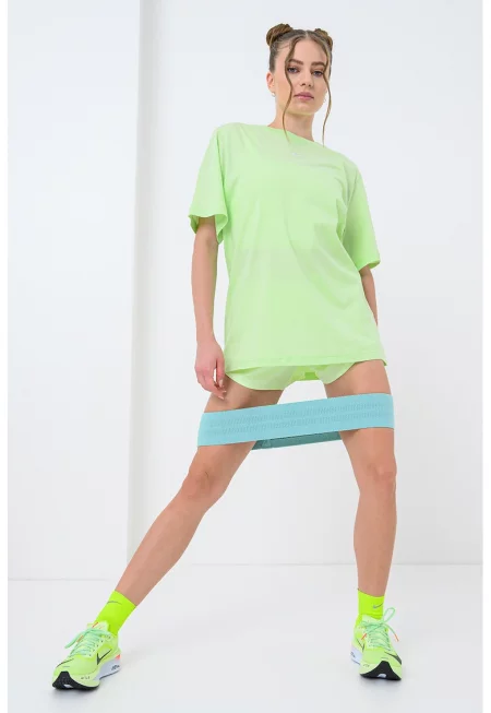 Уголемена тениска Sportswear Essential с овално деколте