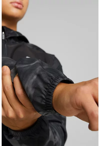 Яке Favorite за бягане с ръкави реглан