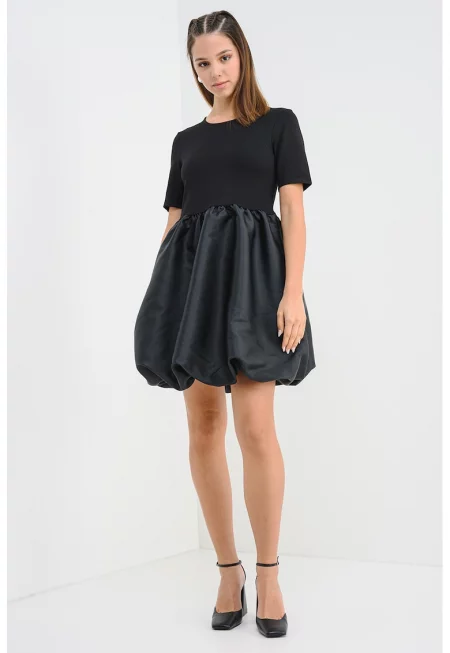 Къса рокля с дизайн 2 в 1 и къси ръкави - Черен