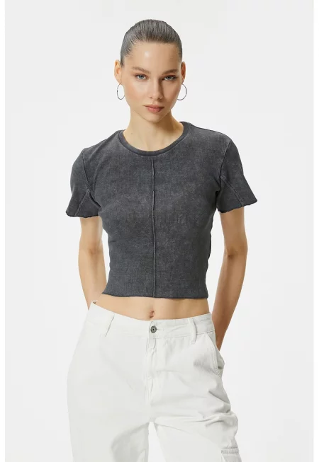 Къса тениска