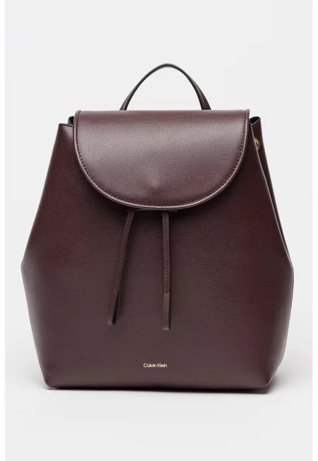 Раница от еко кожа с капаче