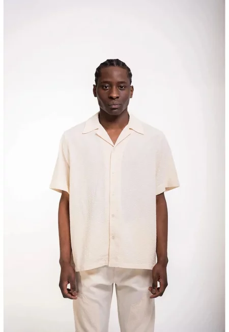 Текстурирана риза с къс ръкав - овърсайз - Бежов