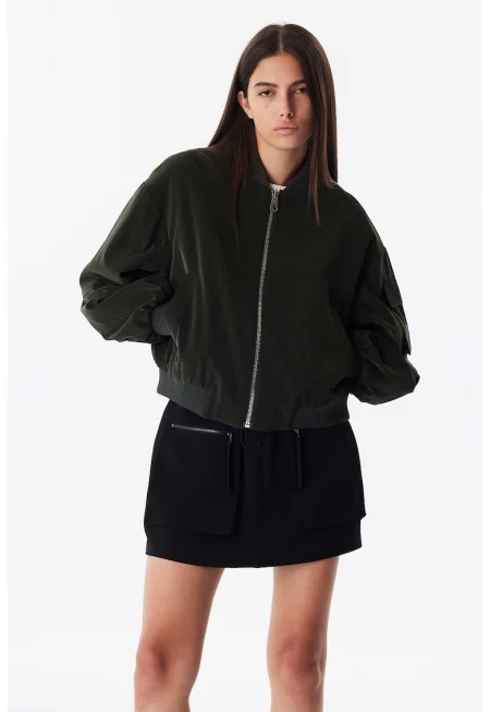 Яке бомбър с джоб с капаче - Бледозелен